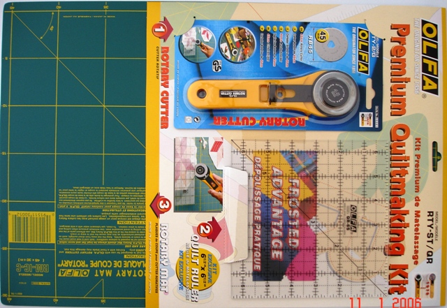 (image for) Olfa Quilting Kit With Rotary Cutter&rule & Mat